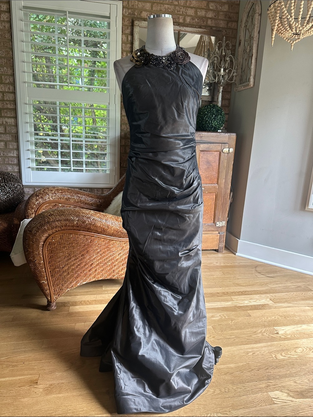 RICKIE FREEMAN FOR TERI JON SILK EMBELLISHED HALTER EVENING GOWN DRESS FORMAL 4